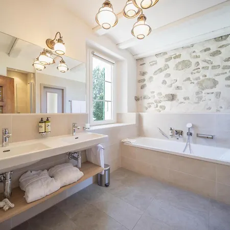 Au Major Davel Otel 2*