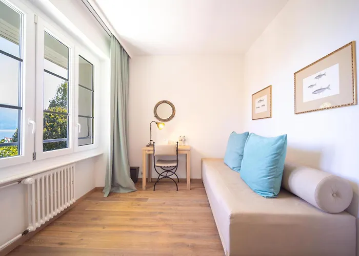 Au Major Davel מלון