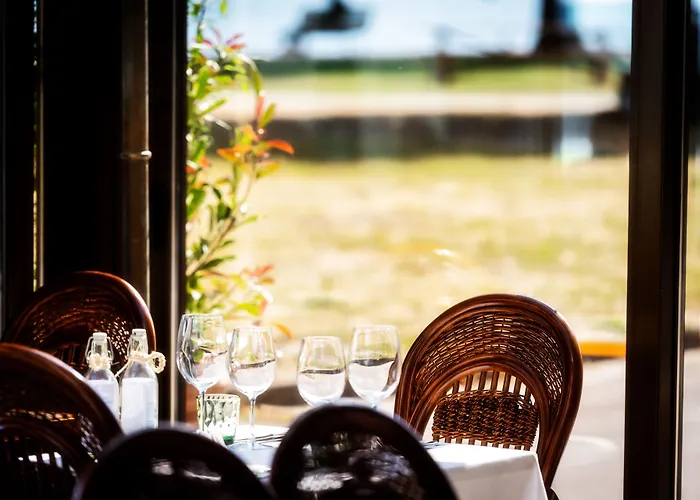 アウ メジャー ダヴェル ホテル 2*