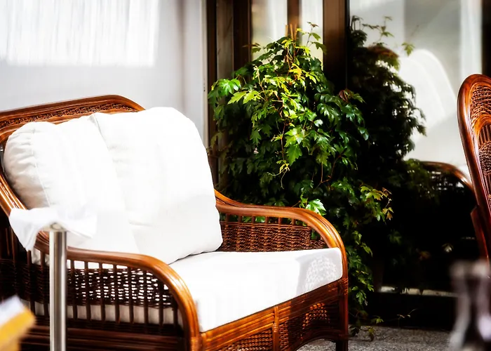 Hotel Au Major Davel 2*