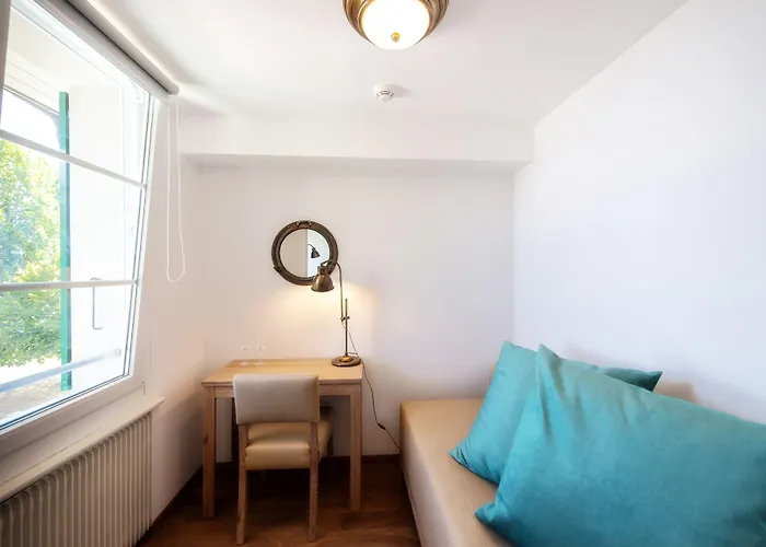 アウ メジャー ダヴェル ホテル