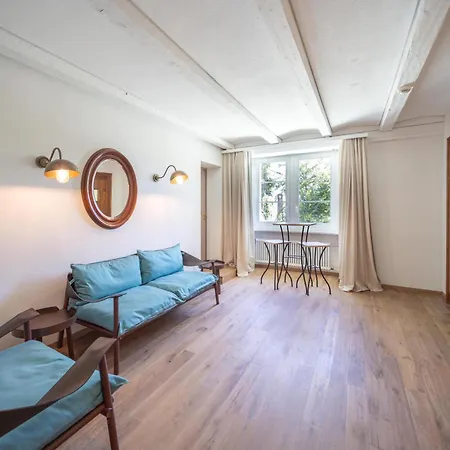 アウ メジャー ダヴェル