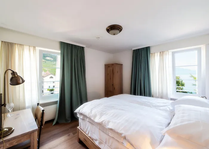 Au Major Davel 2* Cully VD